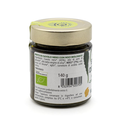 vasetto di pesto di cavolo nero con noci biologico biodebiasi in vetro ingredienti